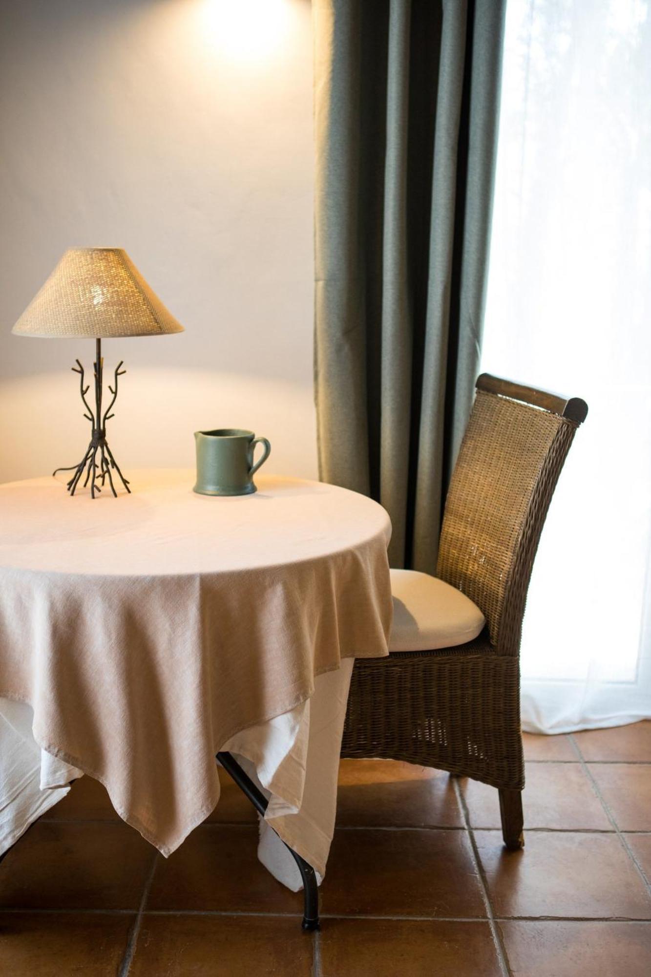 In Provence Hotel - Experience Atypique Venelles Exterior foto