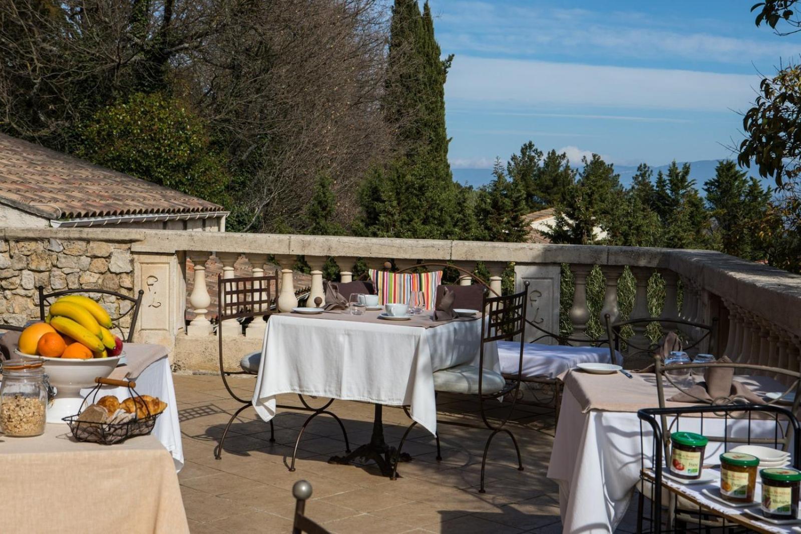 In Provence Hotel - Experience Atypique Venelles Exterior foto